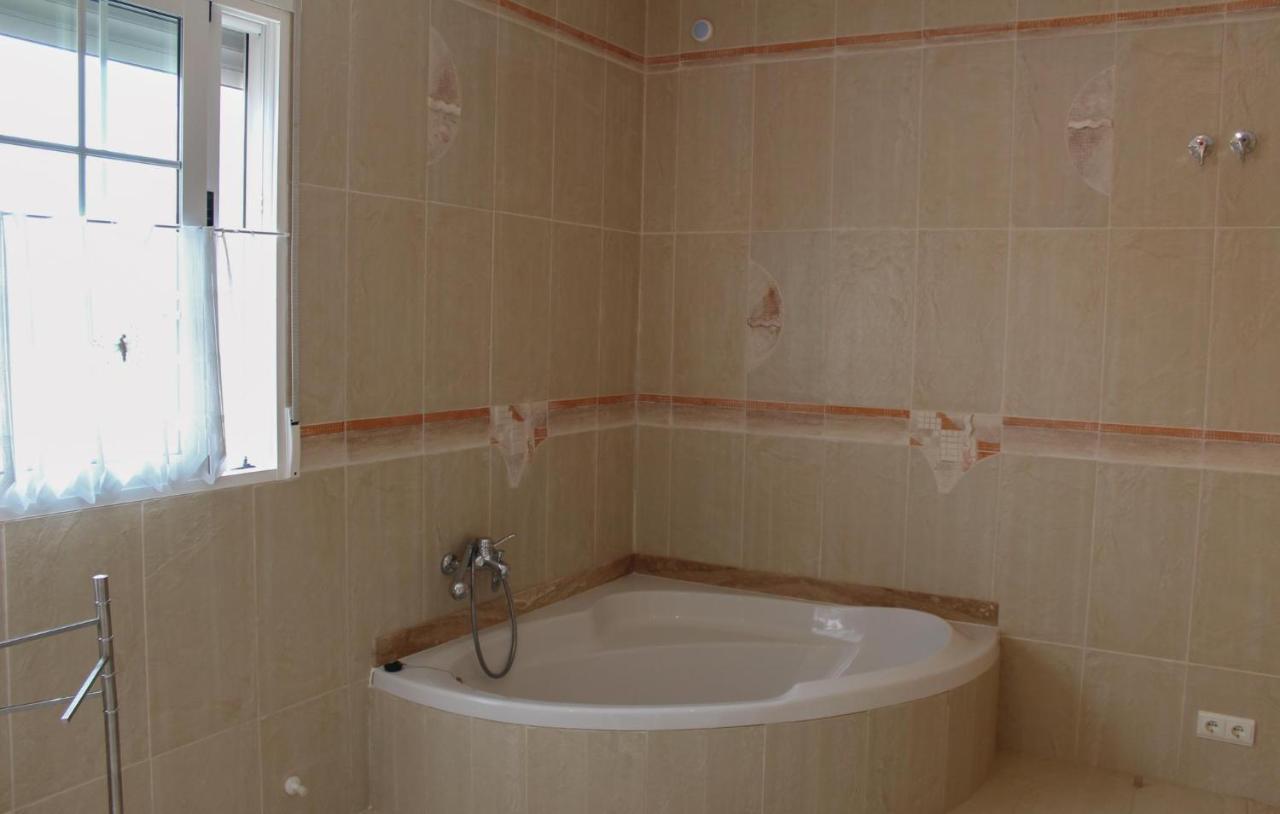 Beautiful Home In Monnegre With House Sea View San Vicente Raspeig Kültér fotó